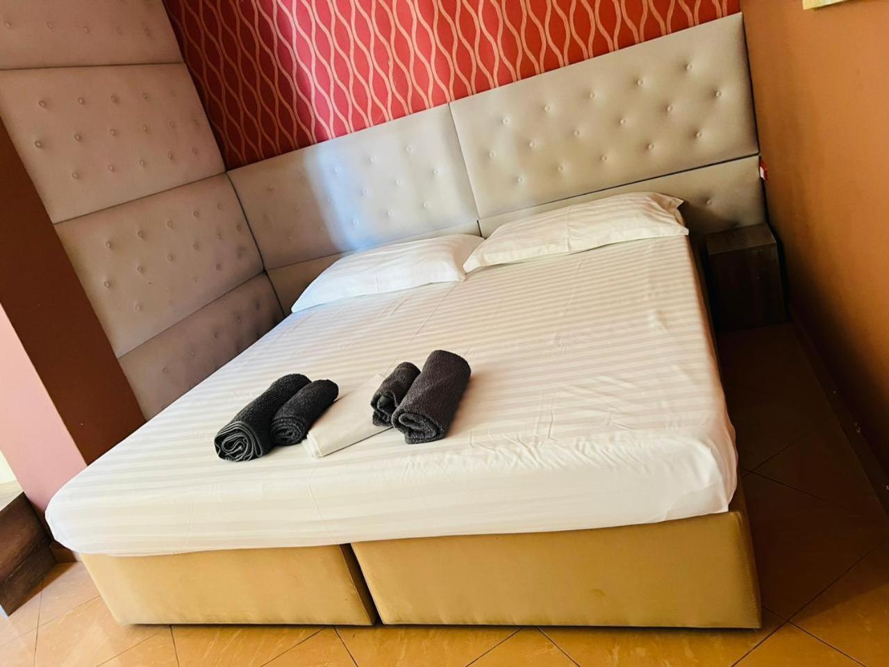 Inn Hotel Škalngur Zewnętrze zdjęcie