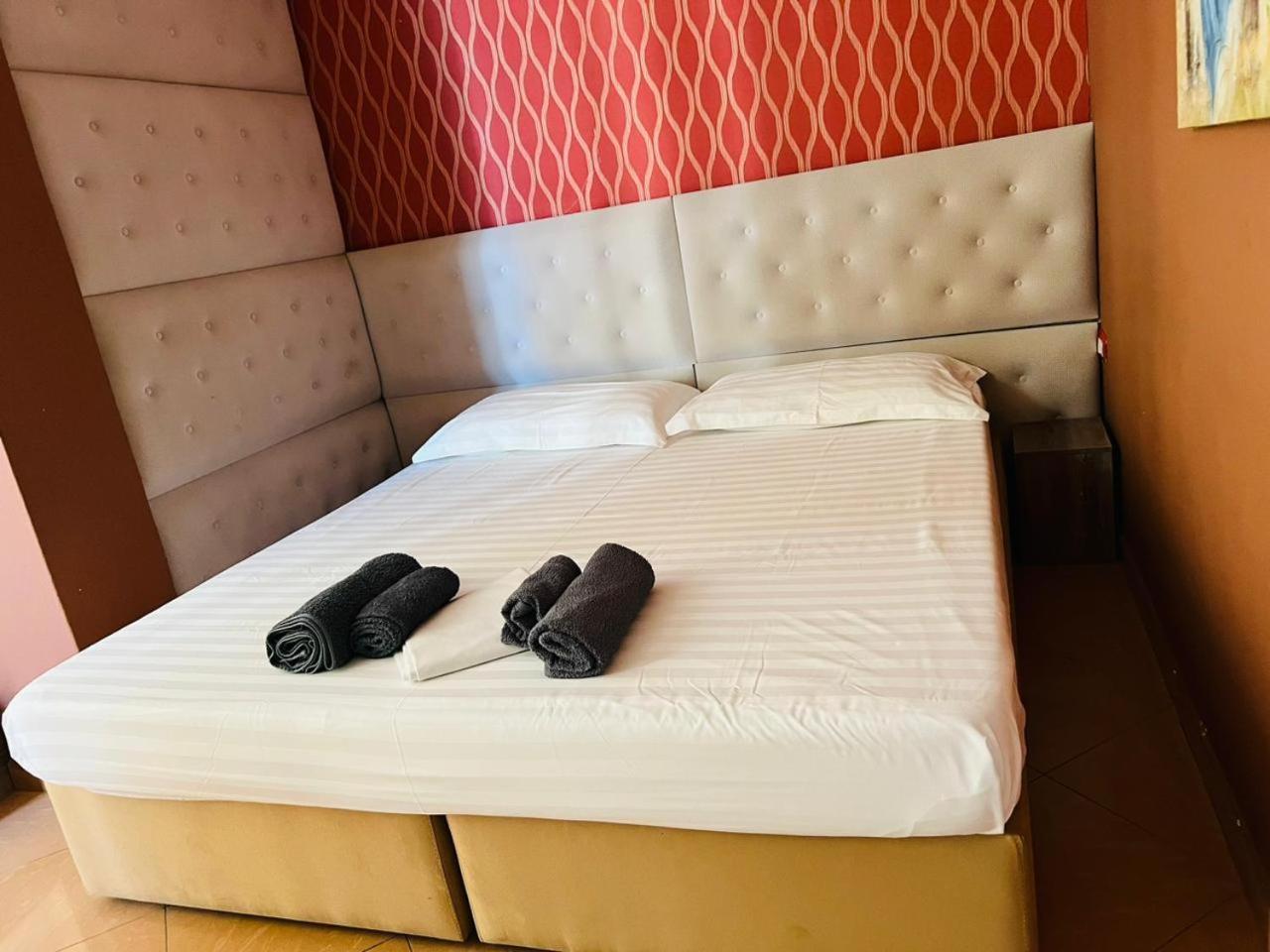 Inn Hotel Škalngur Zewnętrze zdjęcie