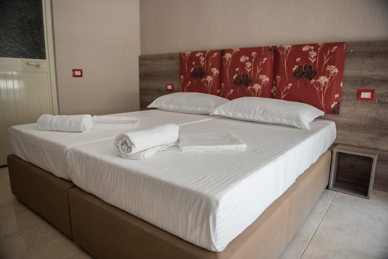 Inn Hotel Škalngur Zewnętrze zdjęcie
