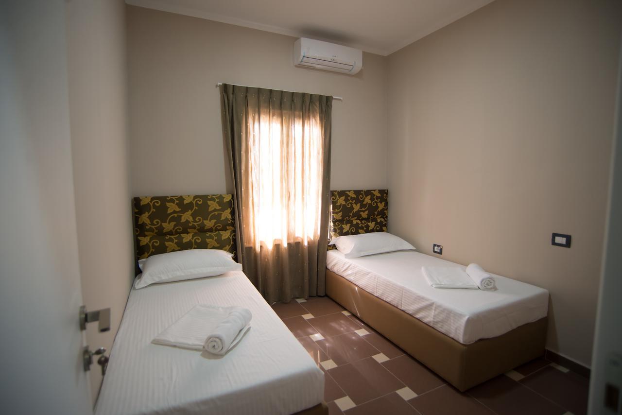 Inn Hotel Škalngur Zewnętrze zdjęcie