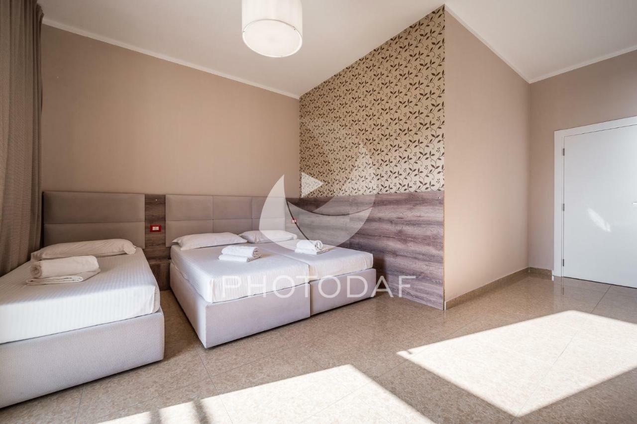 Inn Hotel Škalngur Zewnętrze zdjęcie